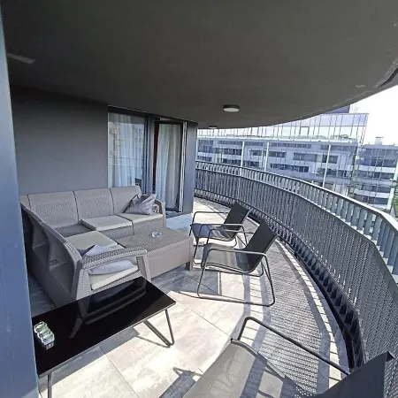 Apartment Barska 69