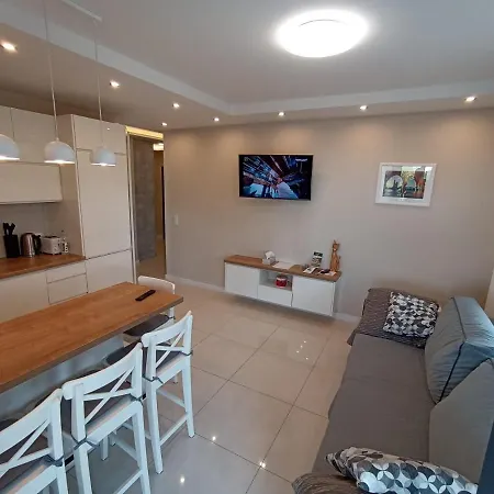 Apartment Barska 69 *