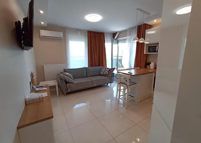 Apartment Barska 69 *